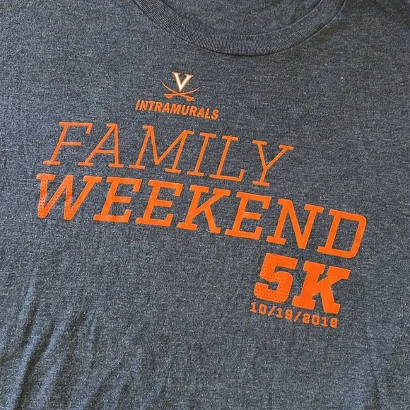 Bundle of 2 UVA tshirts - Picture 3 of 10